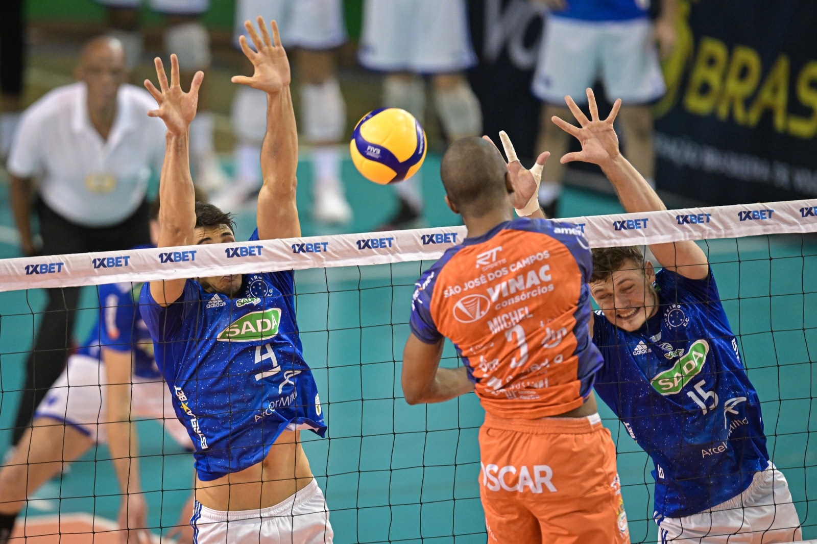 Ambos na semifinal da Superliga Nacional,Vôlei São José e Cruzeiro já se encontraram em três oportunidades nesta atual temporada