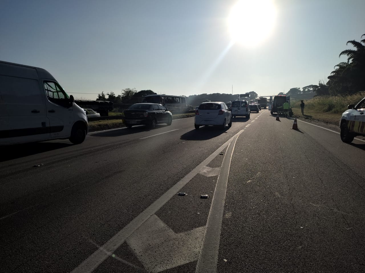 RMVale: Via Dutra registra mais de cinco acidentes na manhã desta quinta-feira (25)