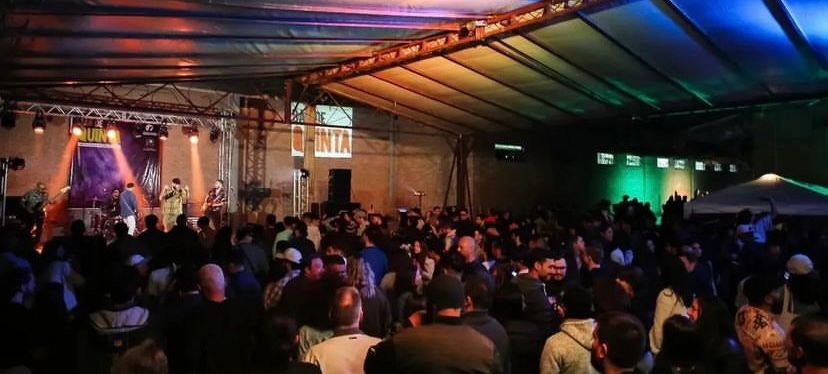Palco do Arquivo, onde será realizado o projeto "Jazz no Galpão"