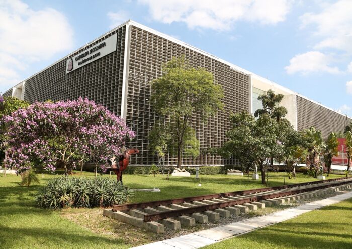 Prédio da ALESP, casa que aprovou novo salário mínimo paulista
