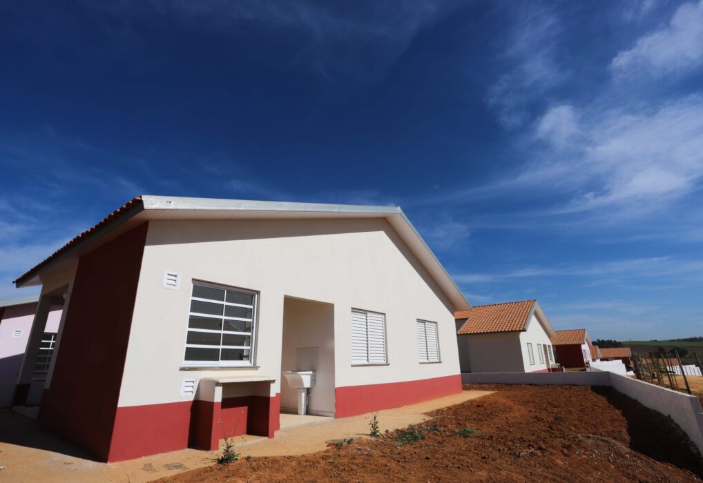 Casas entregues em programa de habitação do governo de SP. Governo anunciou investimentos no programa Casa Paulista