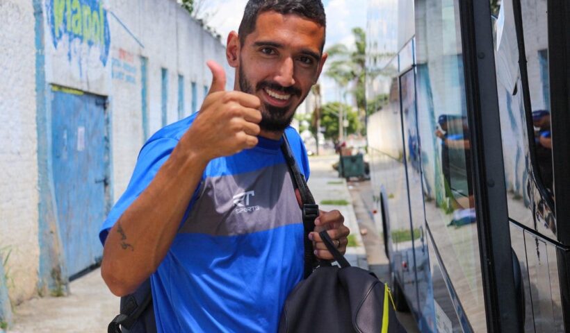 Lucas Cezane chega para compor o elenco do São José EC na Copa Paulista 2023. Foto: Caíque Toledo/EC Taubaté