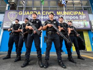 Equipe da GCM (Guarda Civil Municipal) de São José dos Campos