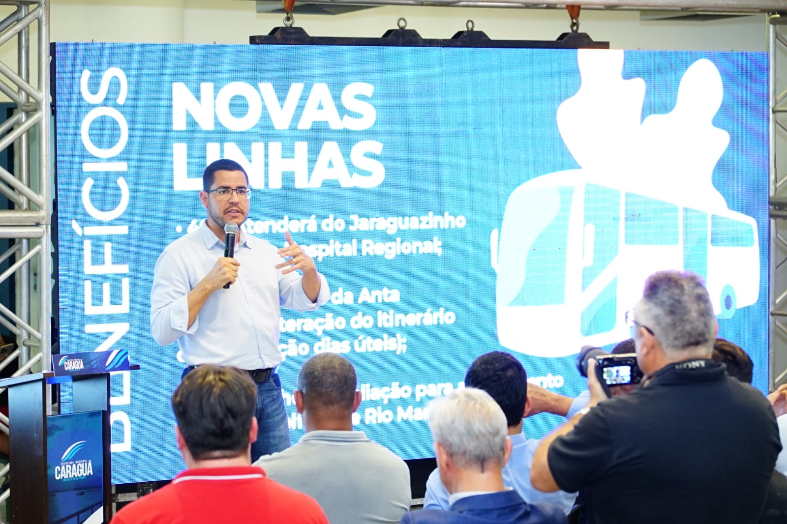 Prefeito Aguilar Junior explica concessão do transporte público de Caraguatatuba