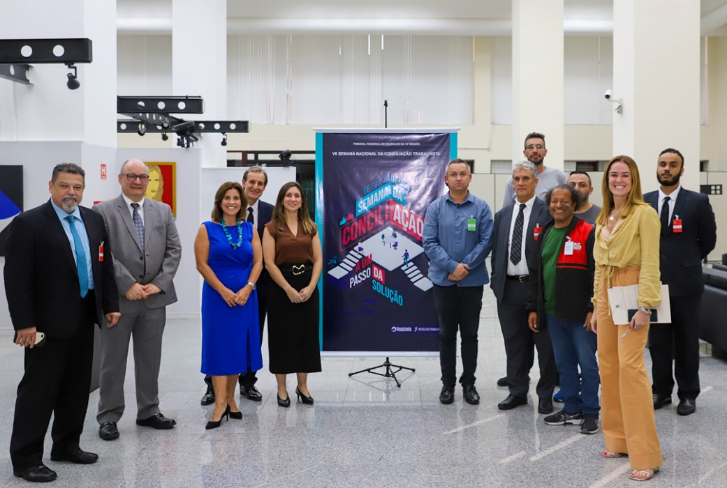 Embraer e Sindicato fecham acordo trabalhista