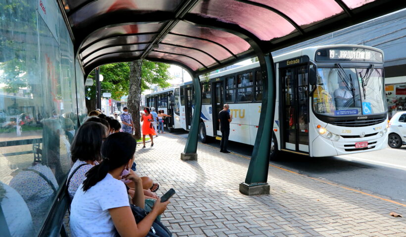 Jacareí: Bairro Jardim Sant'anna do Pedregulho passa a ser atendido pelo Transporte Coletivo