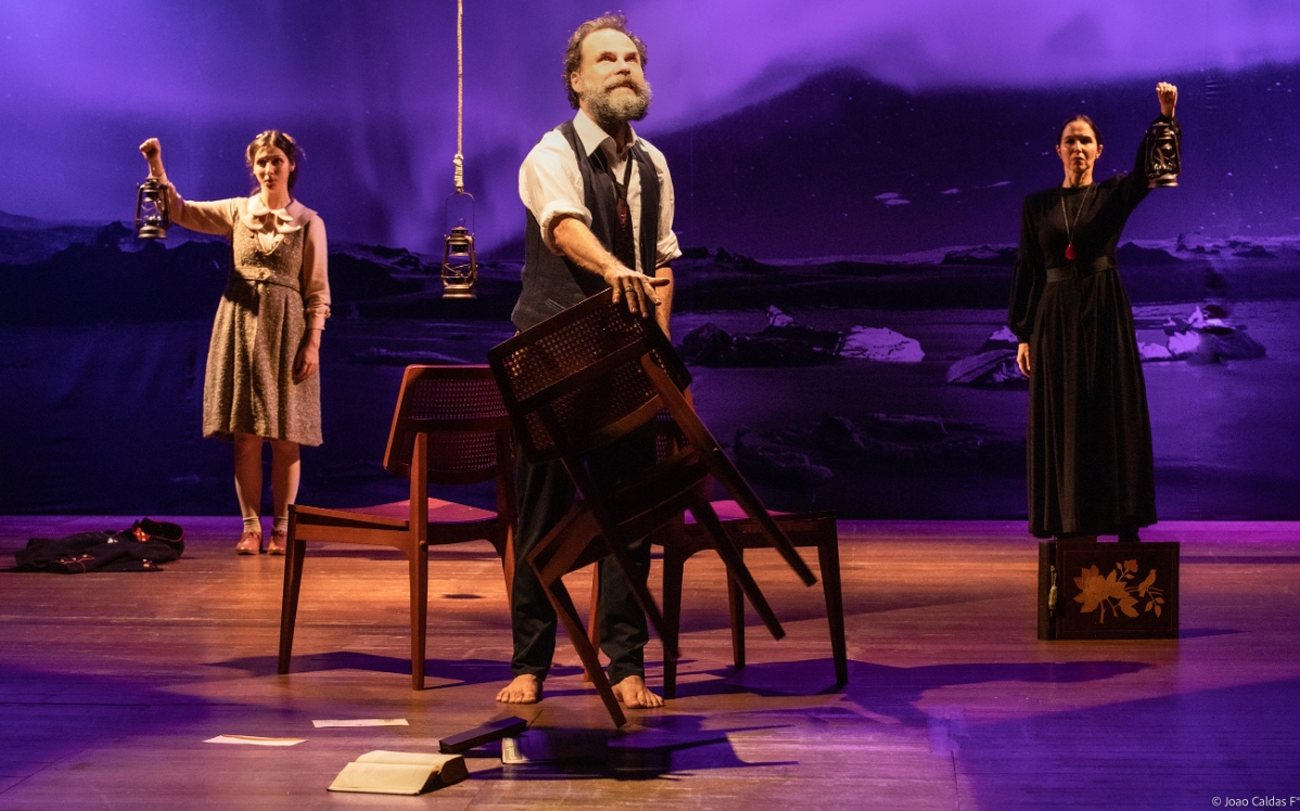 A peça, 'O Pai', é inspirada no clássico da dramaturgia mundial pelo sueco August Strindberg