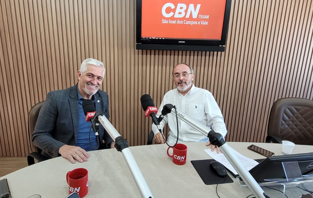 Milton Vieira, único deputado federal eleito no Vale do Paraíba, ao lado de Fernando Carlos da CBN Vale