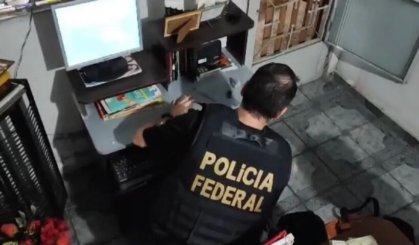 Polícia Federal apreende computador e celular de suspeito de pornografia infantil em São José dos Campos