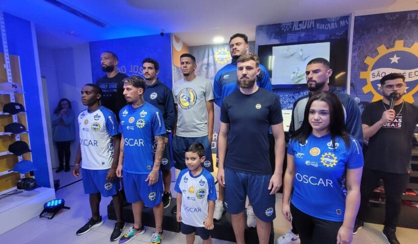 Uniformes do São José EC para a disputa da Copa Paulista