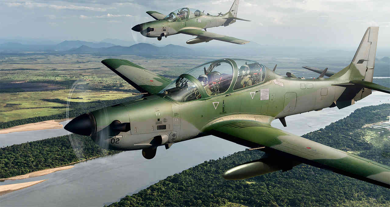 Embraer e Força Aérea Brasileira iniciam estudos para atualização tecnológica das aeronaves A-29 Super Tucano