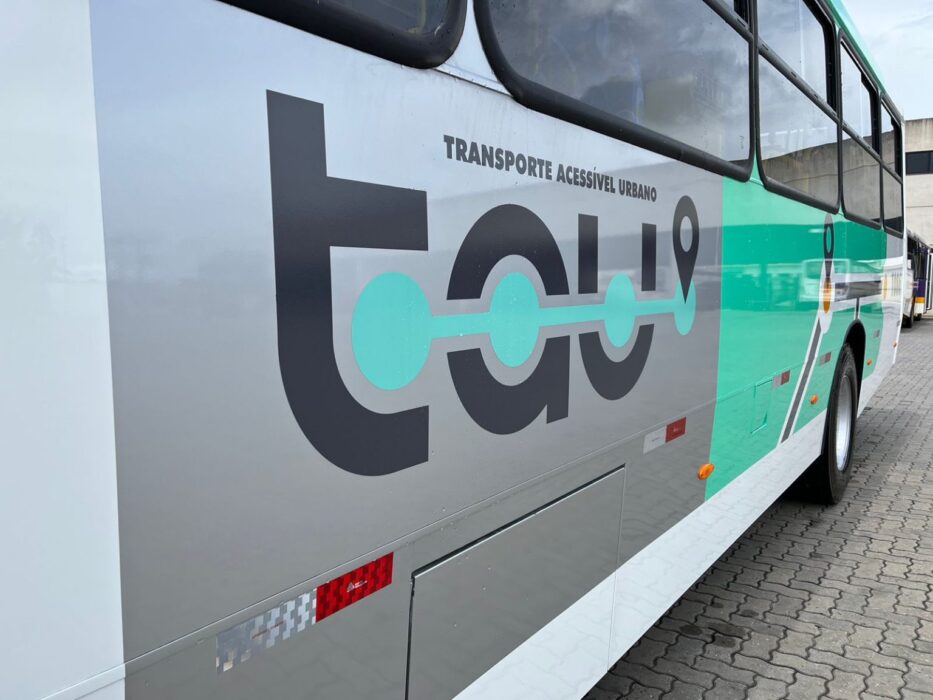 Novos ônibus começam a circular em Taubaté; Concessão do transporte continua por mais dez anos