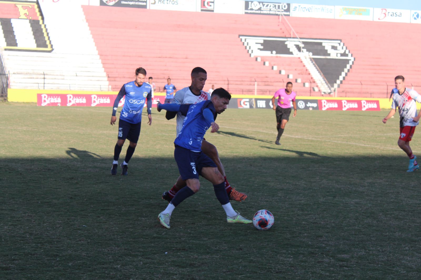 Jogo-treino do São José EC contra o Primavera, nesta quarta-feira (21), em Indaiatuba