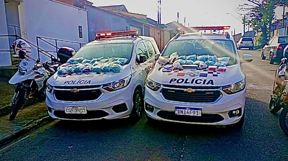 PM apreende 8 mil pinos de cocaína em Lorena nesta quarta-feira (7)