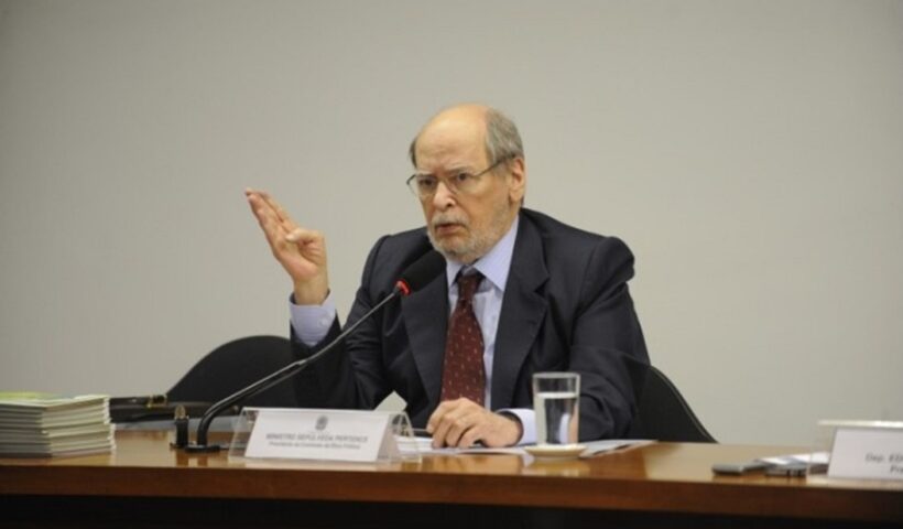 Ex-ministro Sepúlveda Pertence que morreu aos 85 anos neste domingo (2)