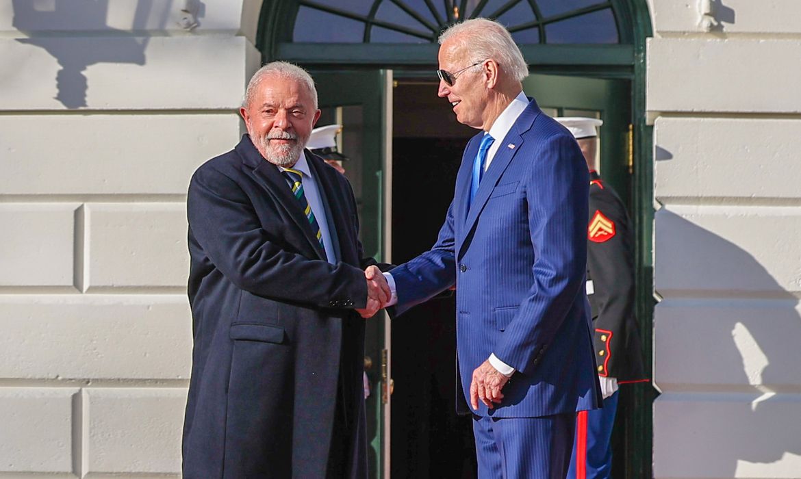 Lula e Biden se encontraram em fevereiro deste ano na Casa Branca