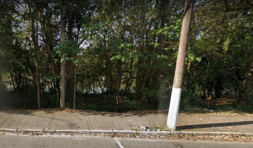 imagem das margens do Rio paraíba em guaratinguetá. Idoso é encontrado morto.