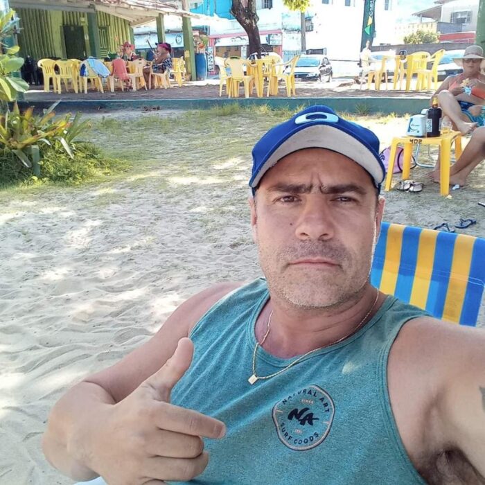 Jovem de 19 anos, suspeito de participar da morte de Willian Germano se entregou à Delegacia de Ubatuba