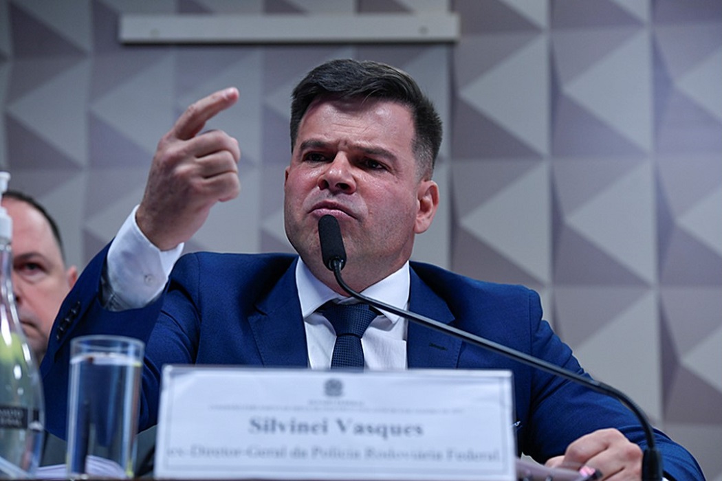 Silvinei Marques na CPMI dos Atos Golpistas. PRF se pronuncia após prisão do ex-diretor da prf