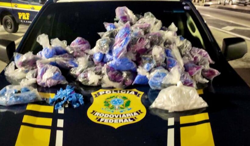 Polícia Rodoviária Federal apreende na Via Dutra, em Jacareí, drogas que seriam levadas para Campos do Jordão