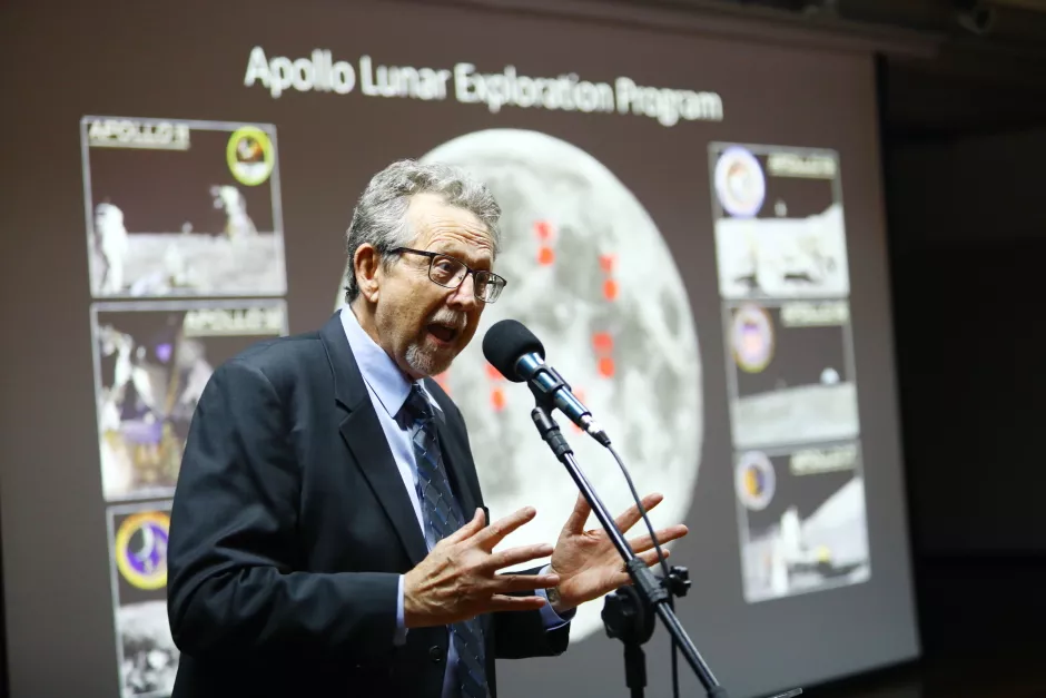 Cientista-chefe aposentado da Nasa, Jim Green, estará no Parque Vicentina Aranha neste sábado (12)