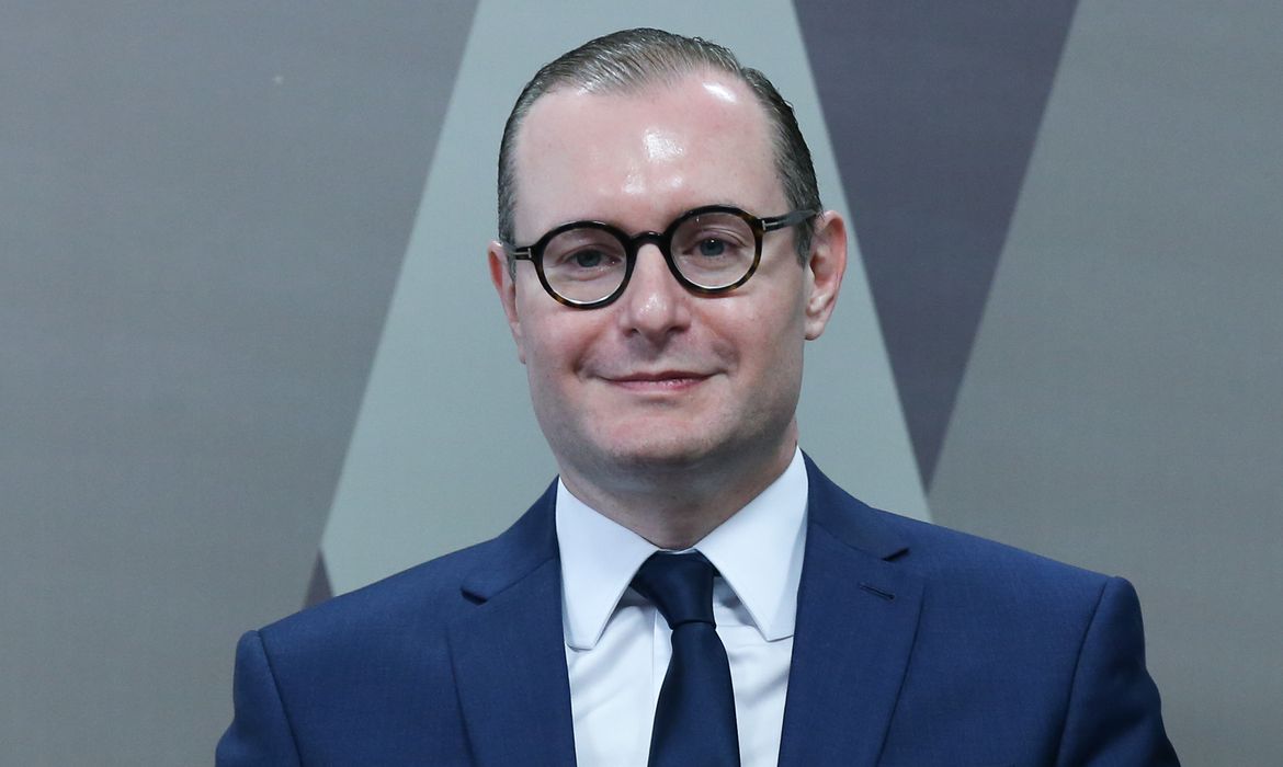 Cristiano Zanin durante sabatina para indicado do cargo de ministro do Supremo Tribunal Federal (STF)