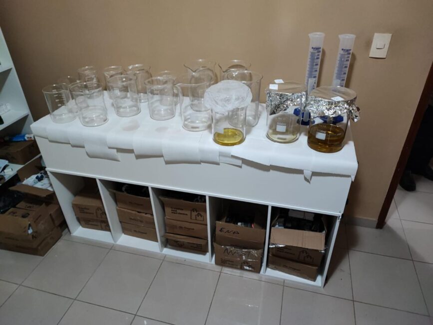 laboratório utilizado por criminosos para adulteração de anabolizantes