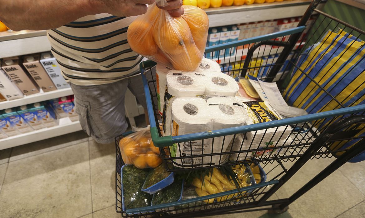 Inflação de janeiro ficou em 0,42%