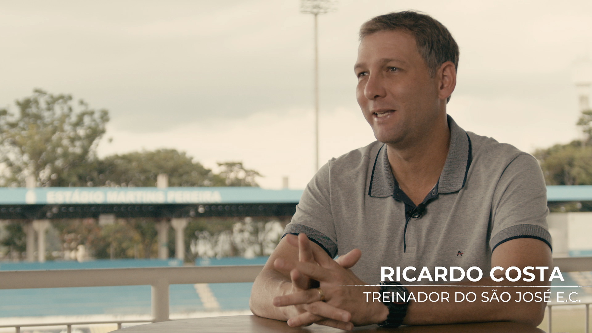 Ricardo Costa, atual treinador do São José EC, foi um dos entrevistados do Documentário ‘O Voo da Águia: Amor por ti é pouco’