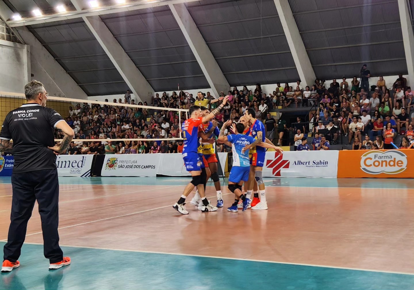 Vôlei São José em ação pelo Campeonato Paulista