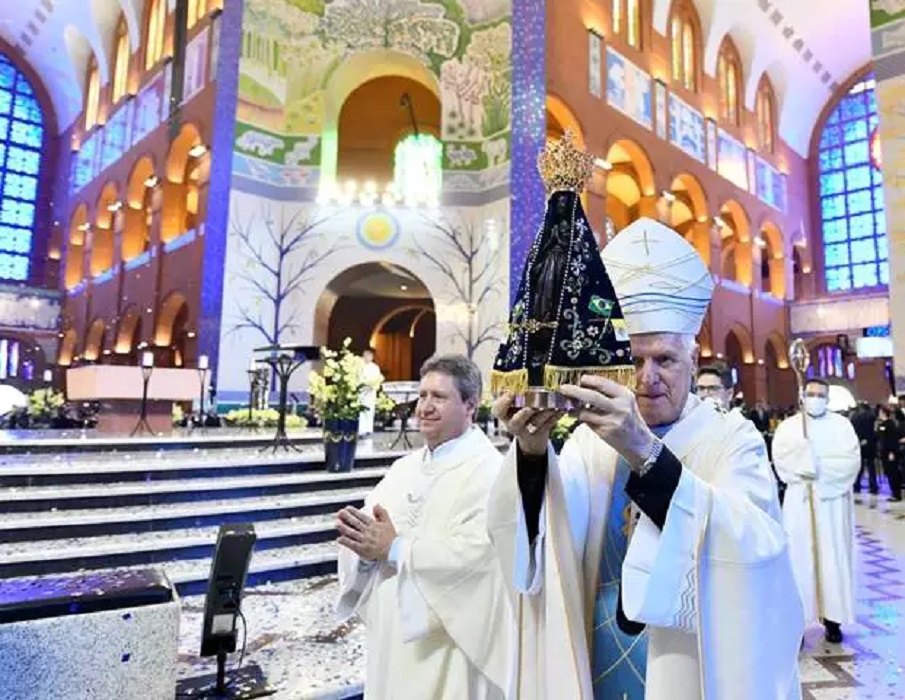 Santuário Nacional de Aparecida recebe programação especial