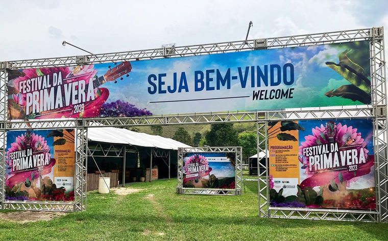 Festival da Primavera de Pindamonhangaba é destaque para aqueles que buscam a música sertaneja na Agenda Cultural no Vale deste final de semana 