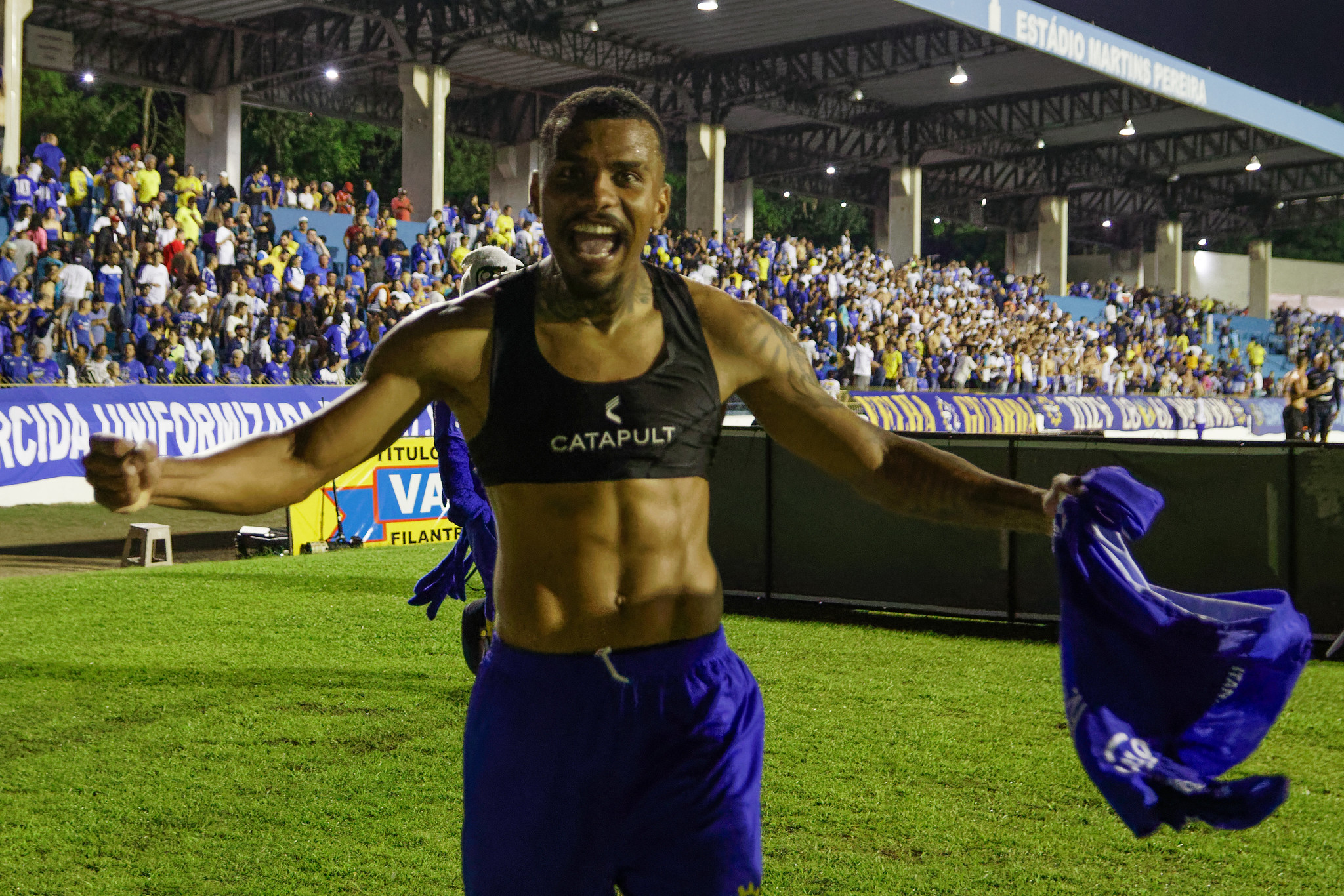 Mesmo com contrato ativo com o São José EC, Matheus Serafim interessa a alguns clubes do futebol paulista