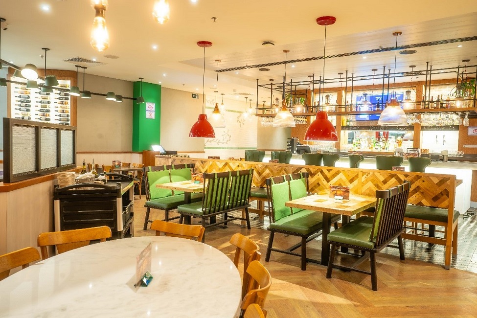 Foto interna da rede de restaurantes Abbraccio
