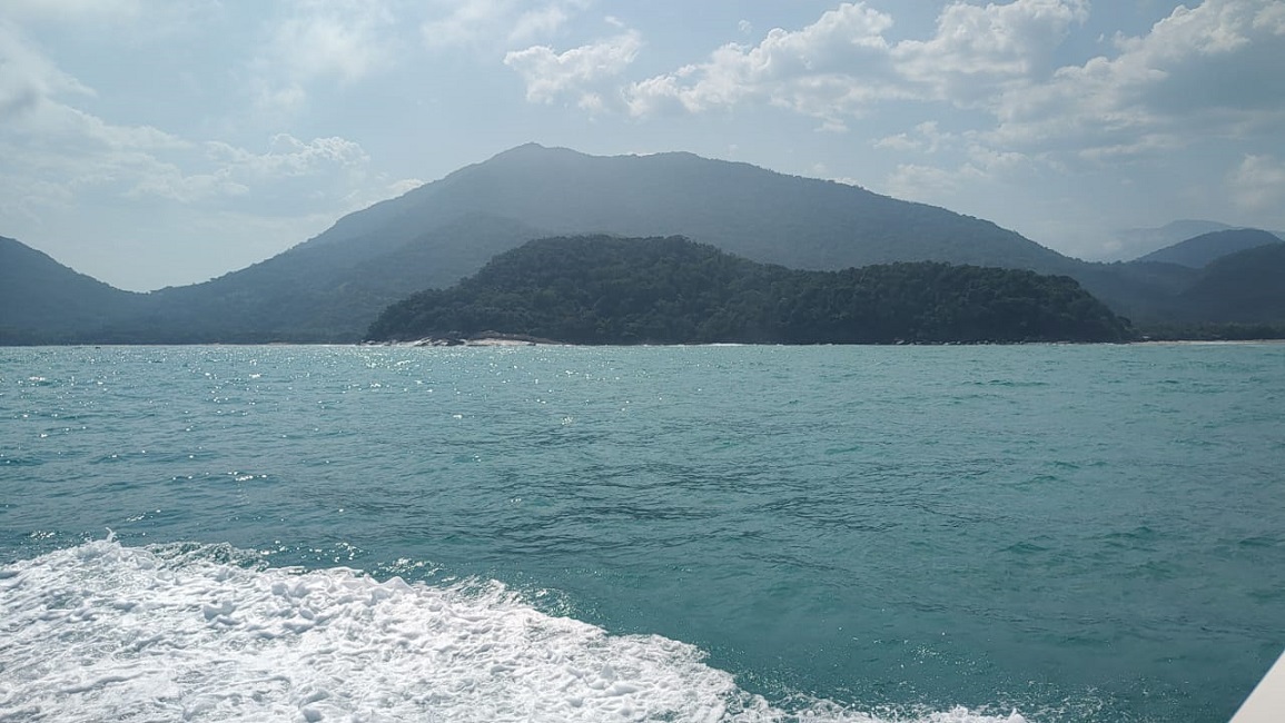 Mar de Ubatuba. Bombeiros iniciam 3º dia de buscas por adolescente que desapareceu no mar em Ubatuba
