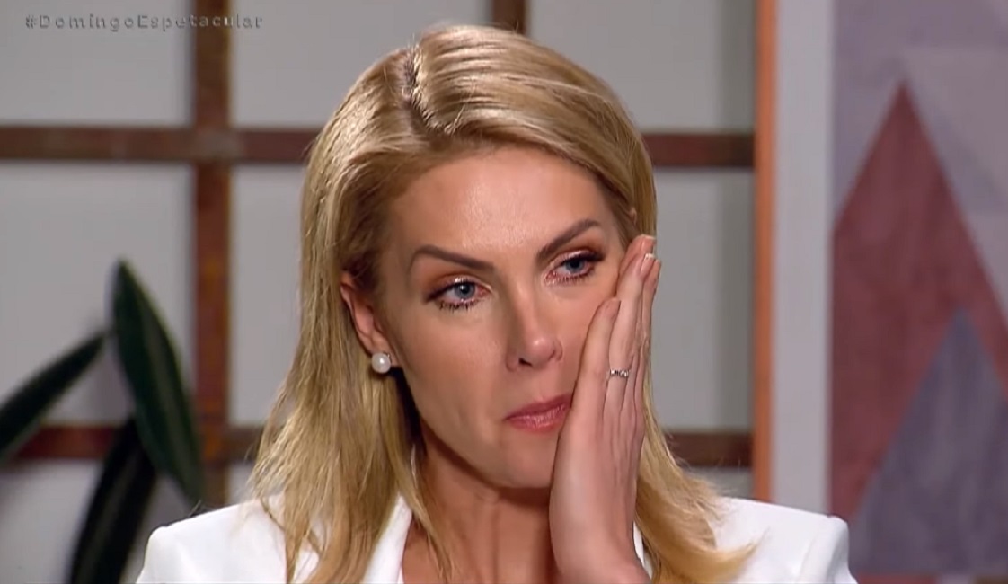 Apresentadora Ana Hickmann em entrevista do Domingo Espetacular. Ana Hickmann fala pela 1ª vez sobre agressão que sofreu do marido; "um covarde, um canalha"