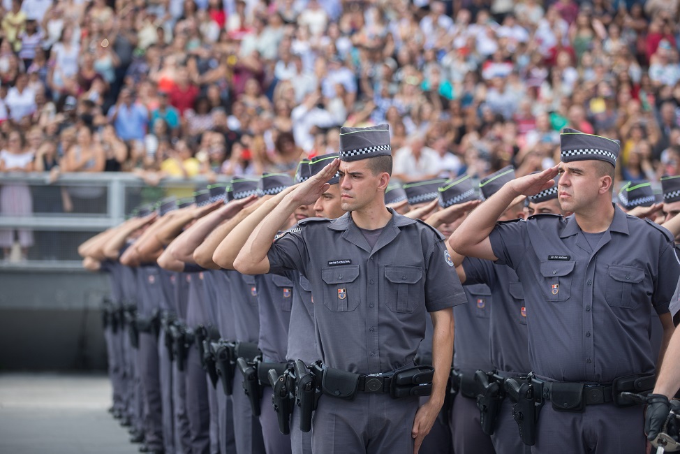 Formatura de Soldados e Entrega de Viaturas da PM de SP.