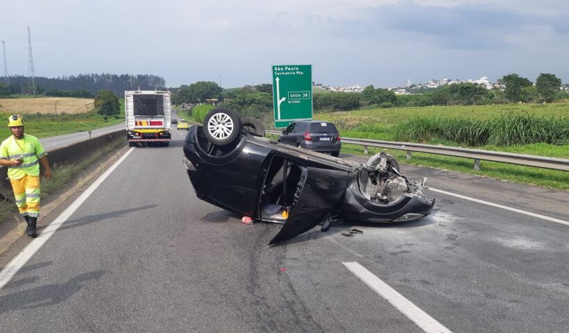 Acidente aconteceu no km 37 da Rodovia Presidente Dutra, em Cachoeira Paulista