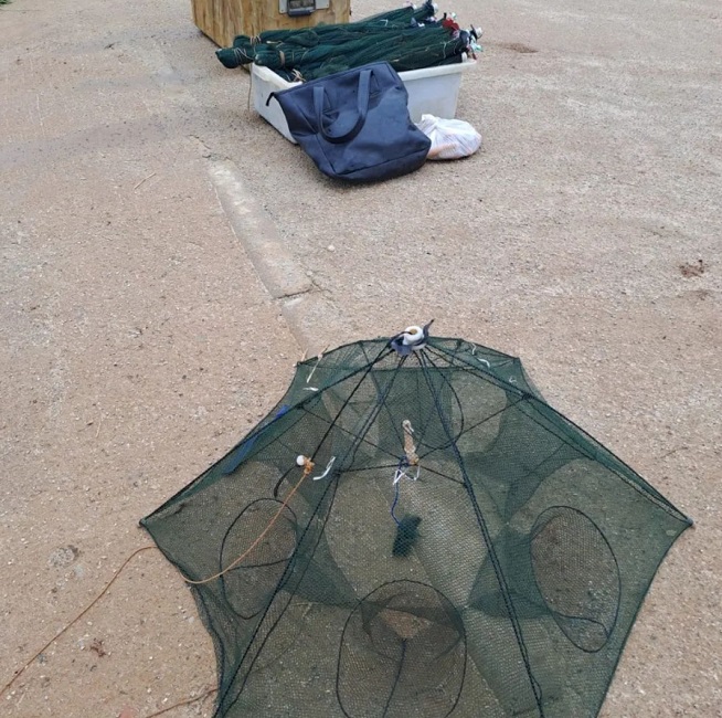 armadilhas de pesca apreendidas em Santa Branca, em época de Oiracema. 