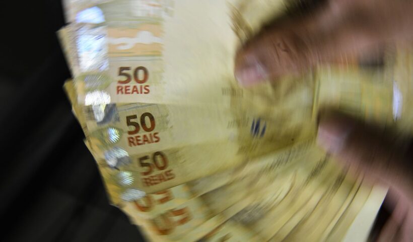 Taxa média de juros tem redução em setembro