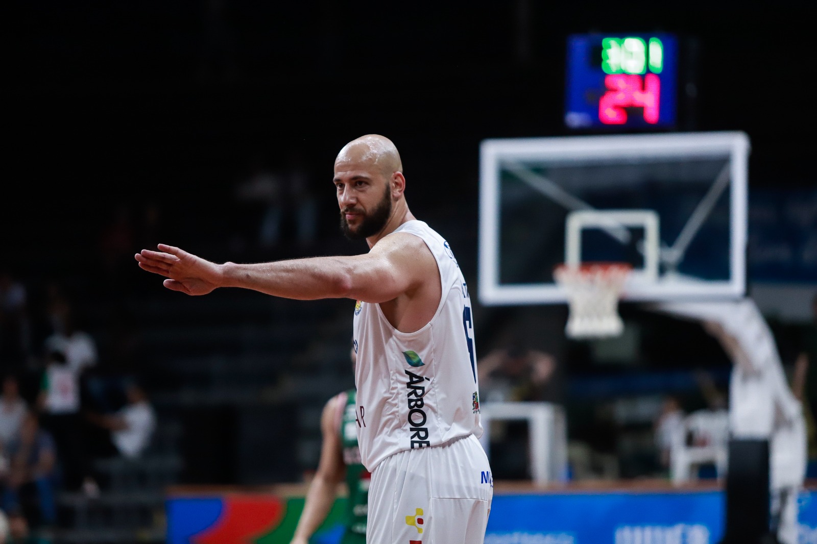 Renato Carbonari foi o principal jogador do São José Basketball no confronto contra o União Corinthians