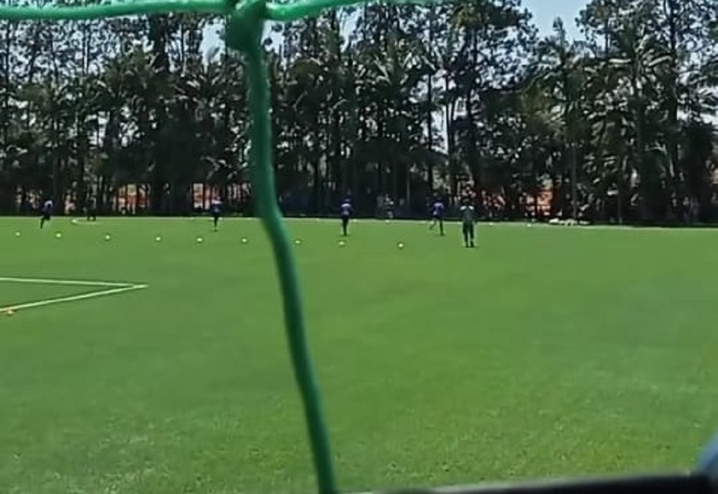 Campo sintético reduzido que faz parte do futuro CT do São José EC