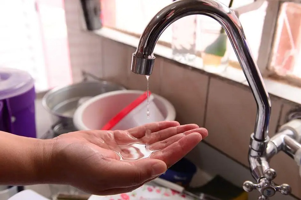 Manutenção da Sabesp pode deixar bairros da zona sul de SJC sem água