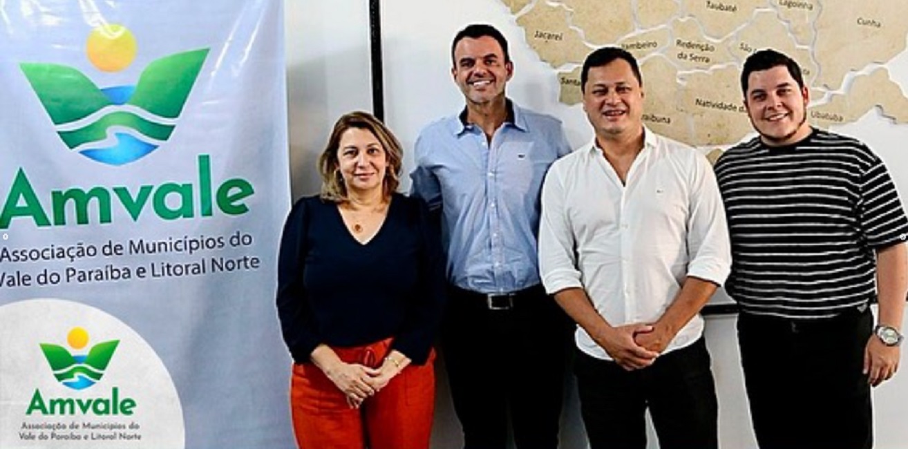 diretoria da amvale reeleita