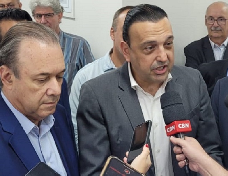 felicio ramuth e eleuses paiva. 