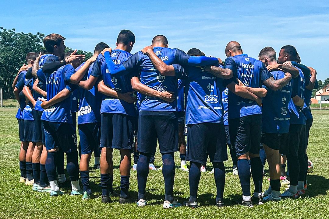 Treinamento do São José EC no Campo da Vila Cristina, zona norte de São José dos Campos