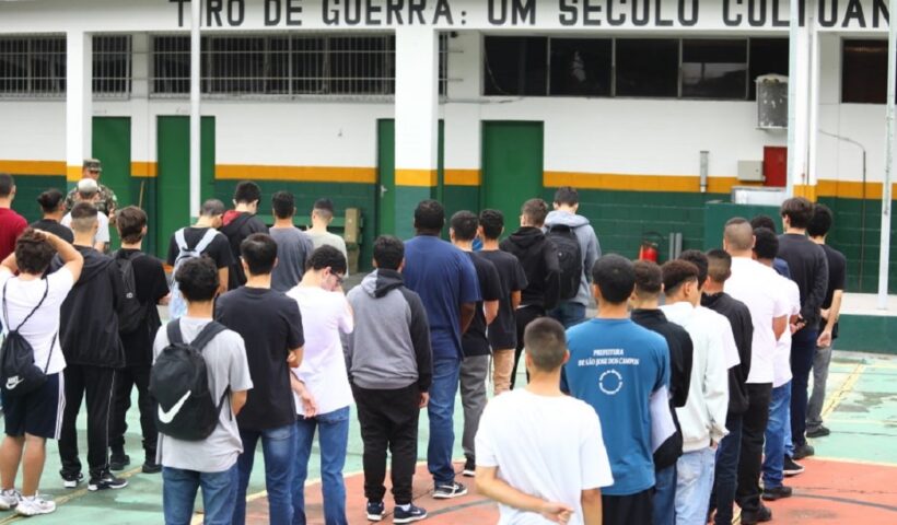 Alistamento militar em São José dos Campos é feito na Junta Militar, localizada na Vila Industrial, região leste da cidade