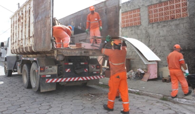 Descarte de materiais: Prefeitura faz operação em Jacareí. Foto: PMJ