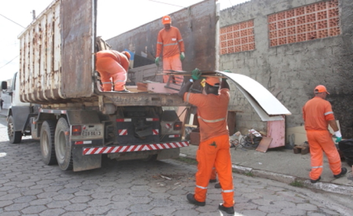 Descarte de materiais: Prefeitura faz operação em Jacareí. Foto: PMJ