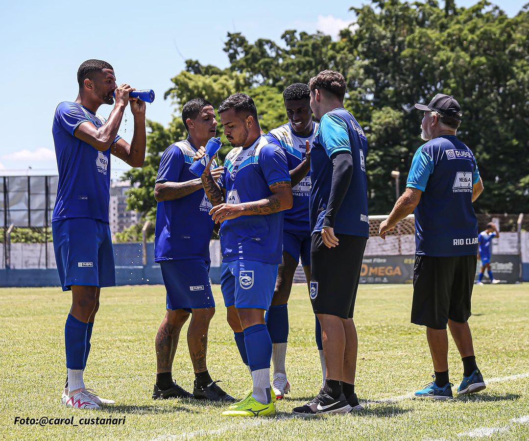 Treinamento do Rio Claro FC antes do jogo contra o Primavera, no último sábado (27)